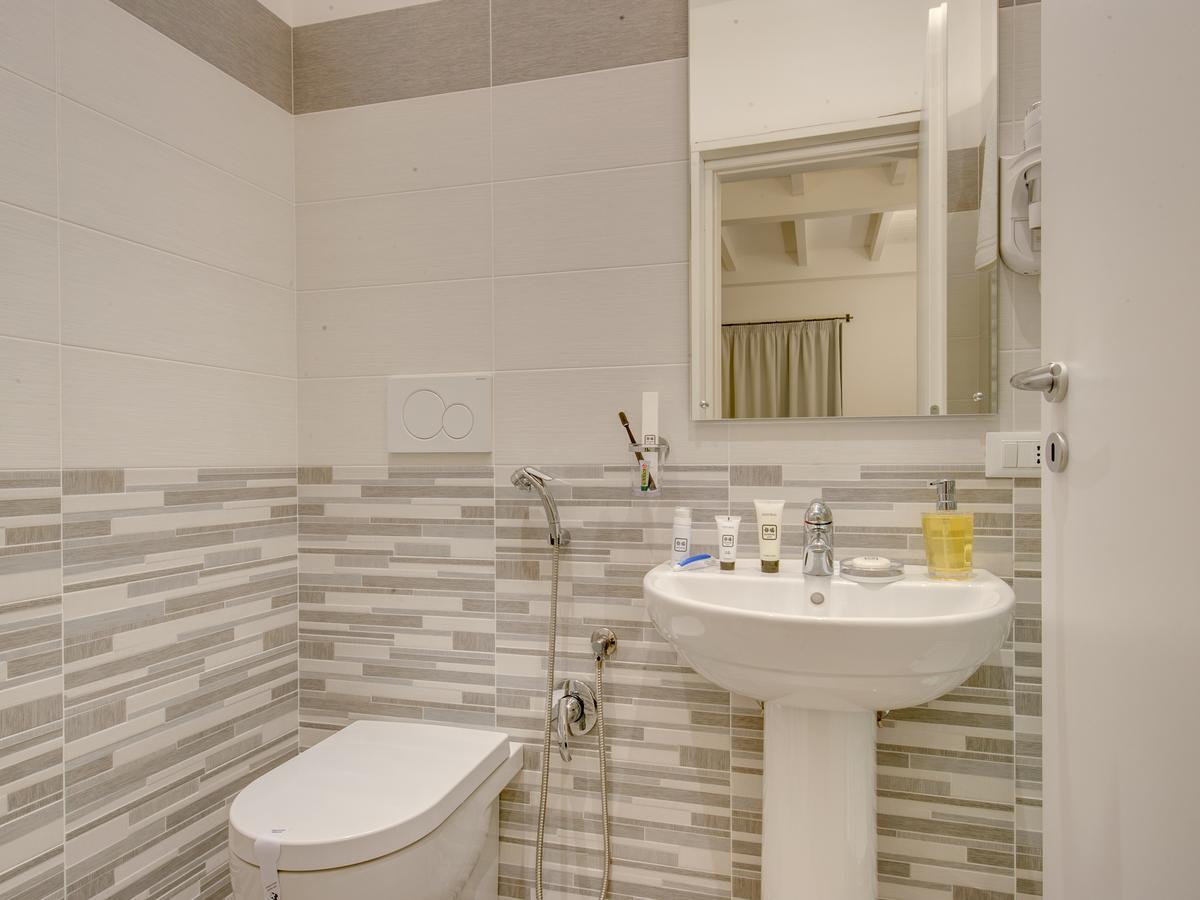 Roma Suites Navona Exterior photo