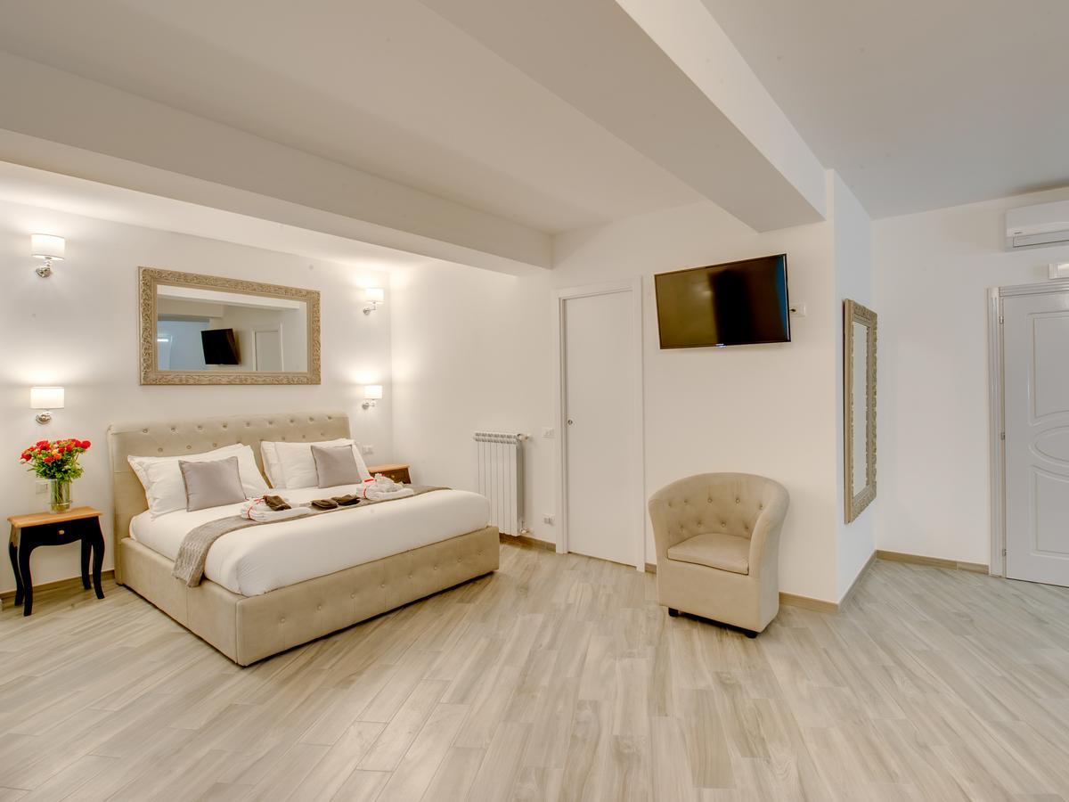 Roma Suites Navona Exterior photo
